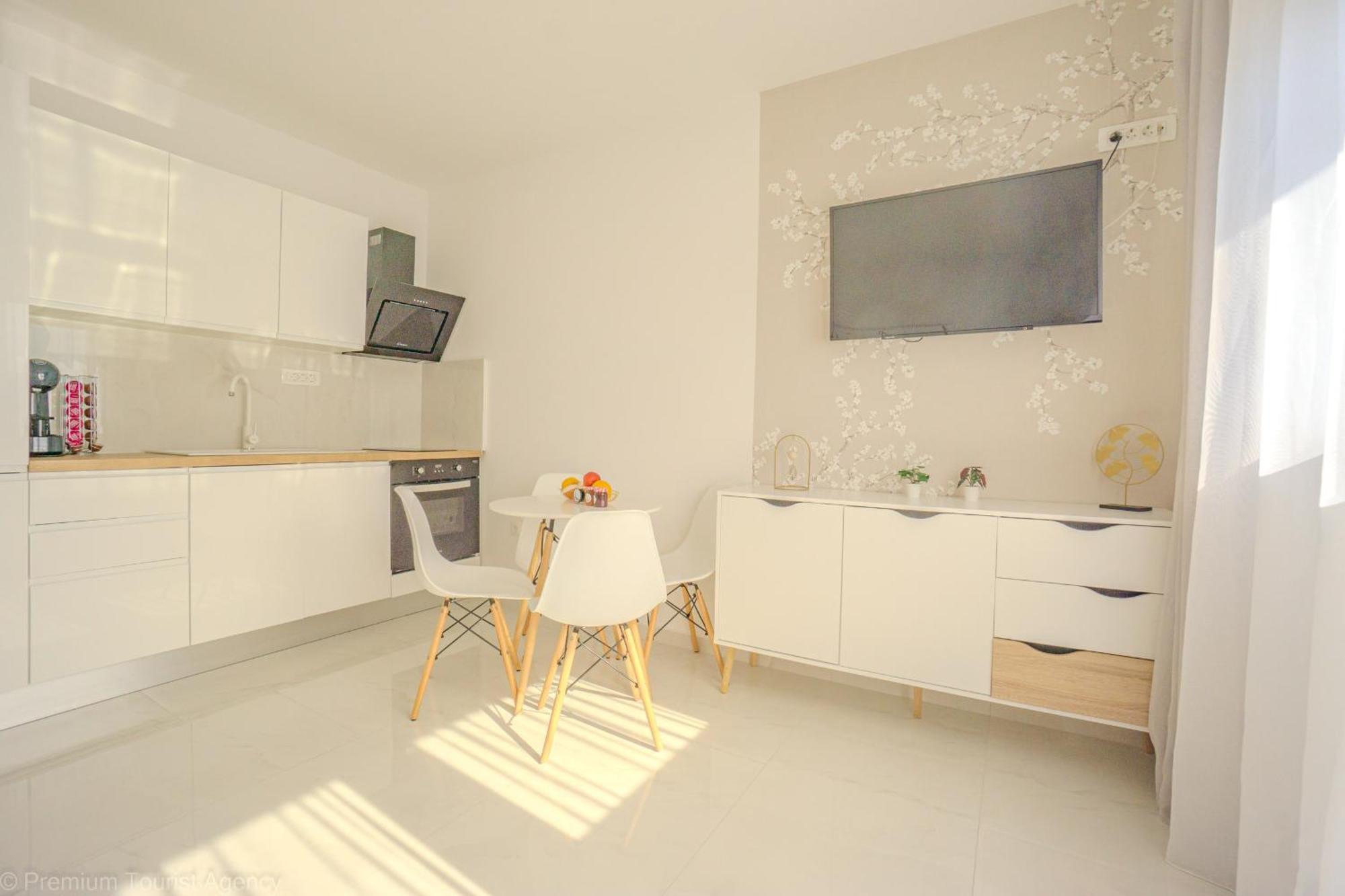 Apartment Zlatna Vala Relaxation In A Very Quiet Location